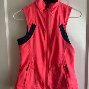 BROOKS XS running vest- pink and reflective details